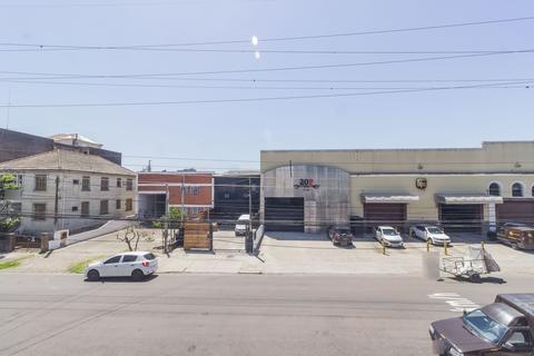 Image 33 - 212432