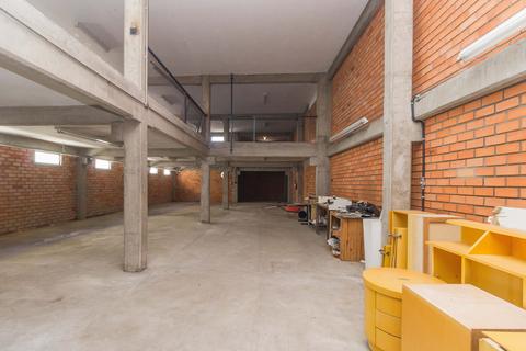 Image 42 - 212432