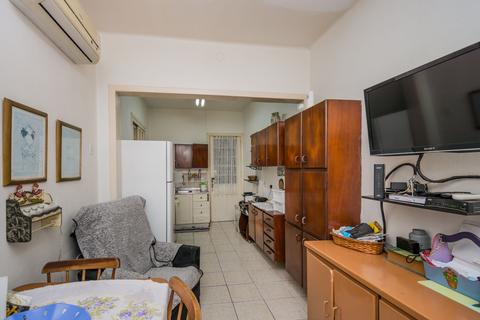 Image 33 - 212955