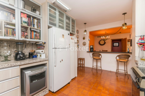 Image 37 - 213035