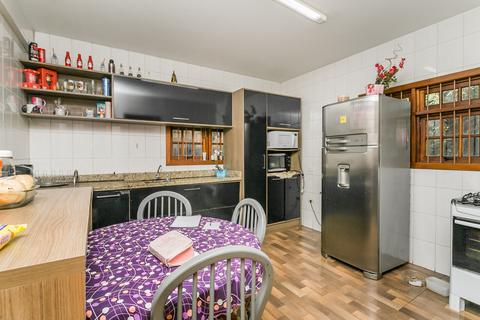 Image 24 - 213247