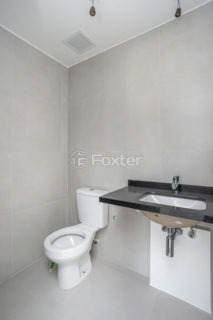 Image 15 - 213795