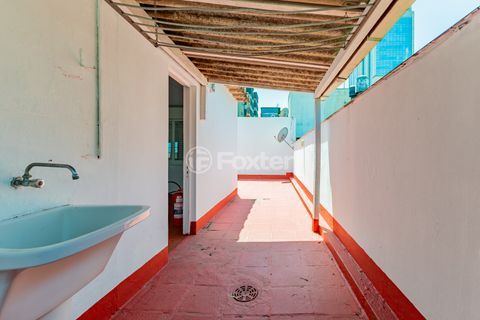 Image 32 - 214916