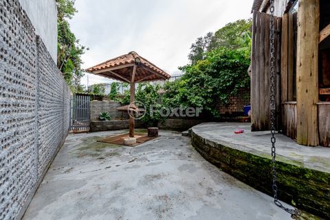 Image 31 - 215102