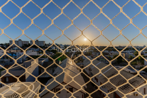 Image 8 - 215518