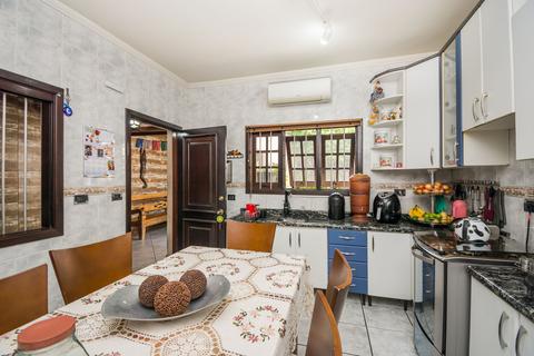 Image 34 - 215893