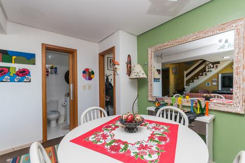 Image 31 - 215942