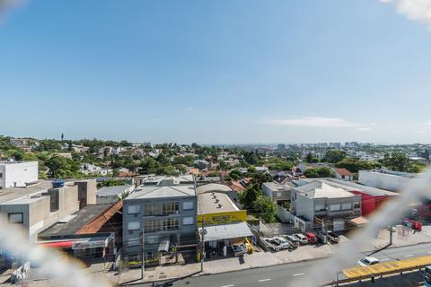 Image 30 - 216348