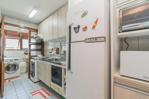 Image 32 - 216348