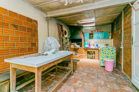 Image 32 - 217016
