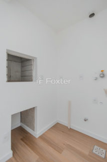 Image 4 - 217331