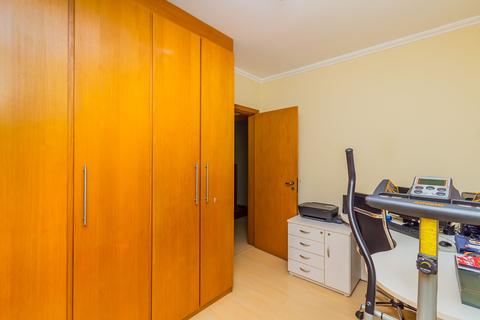 Image 34 - 217718