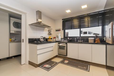 Image 34 - 217791
