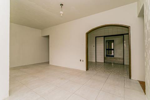 Image 27 - 218485