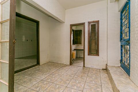 Image 42 - 218485