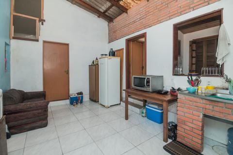 Image 31 - 218900