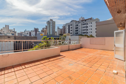 Image 22 - 219001