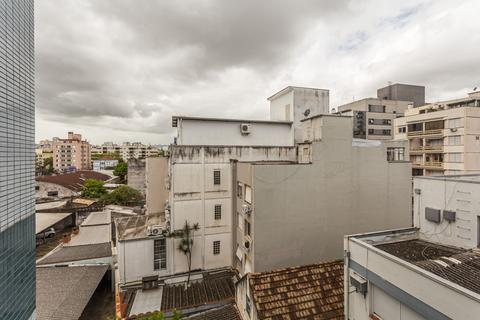 Image 20 - 220600