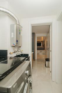Image 31 - 220633