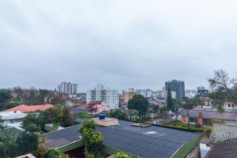 Image 30 - 221332