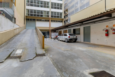 Image 98 - 221523