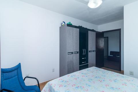 Image 33 - 221741