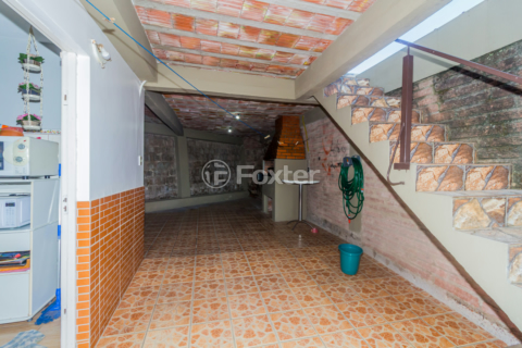 Image 35 - 221833