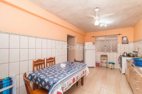 Image 32 - 221833