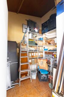 Image 37 - 222144