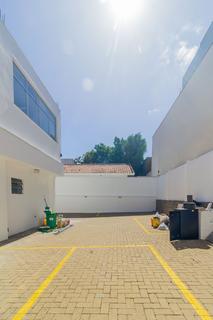 Image 31 - 222402