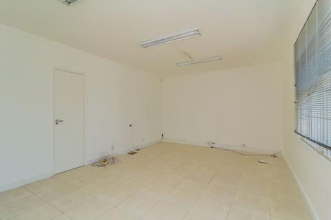 Image 39 - 222402