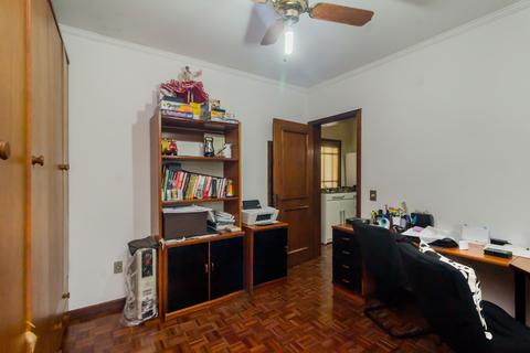 Image 22 - 222444