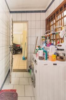 Image 38 - 222444