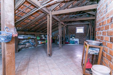 Image 33 - 223454
