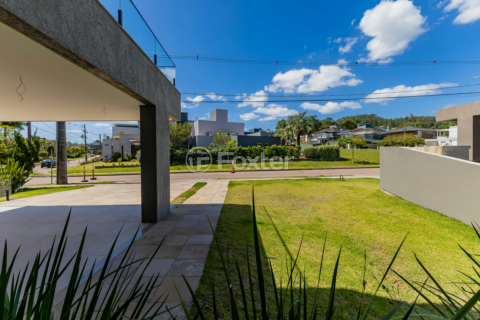 Image 82 - 225447