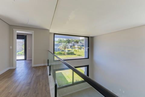 Image 38 - 225447