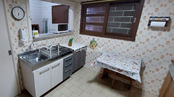 Image 20 - 225781