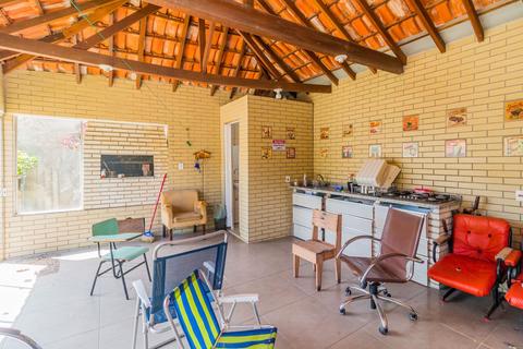 Image 34 - 225799