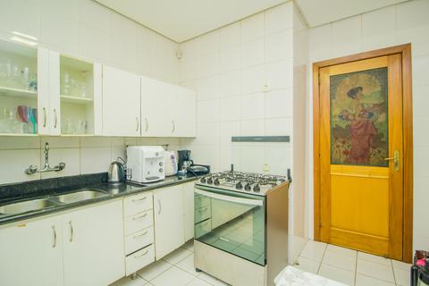 Image 32 - 225835
