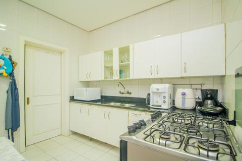 Image 34 - 225835
