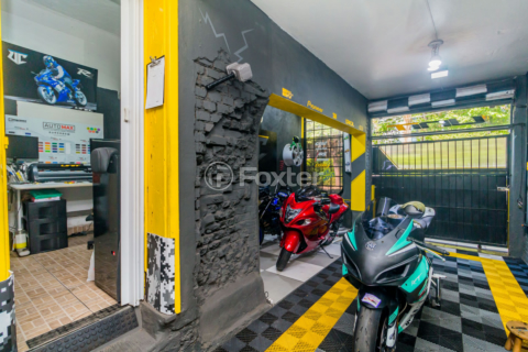 Image 36 - 226351
