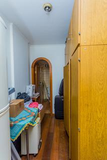 Image 48 - 226799