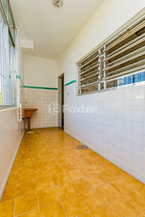 Image 34 - 226843