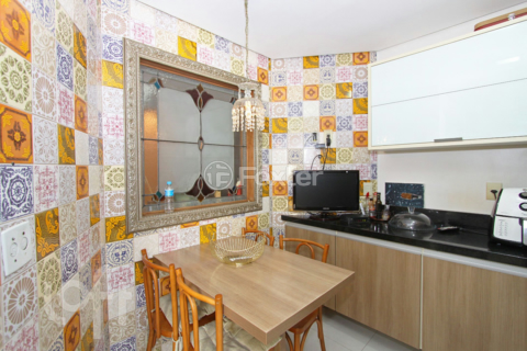 Image 27 - 226949