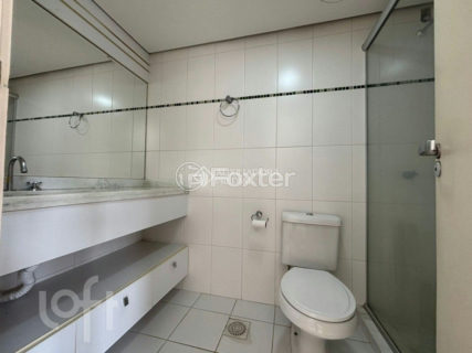Image 7 - 227384