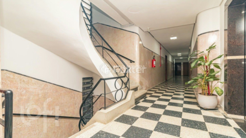 Image 38 - 227790
