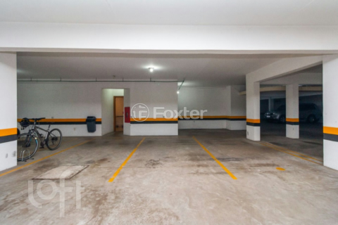 Image 37 - 227979
