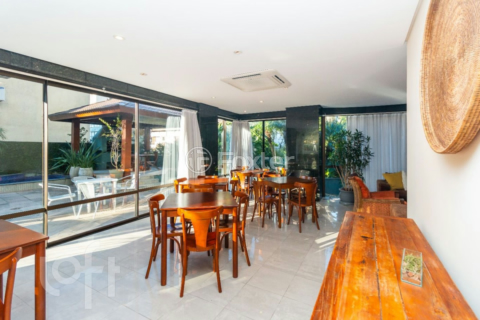 Image 31 - 227979
