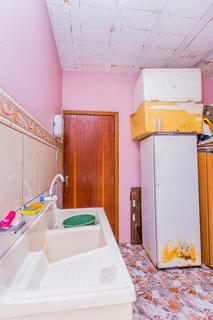 Image 34 - 228573