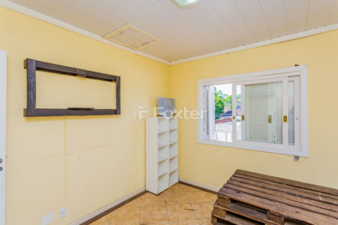 Image 35 - 228593